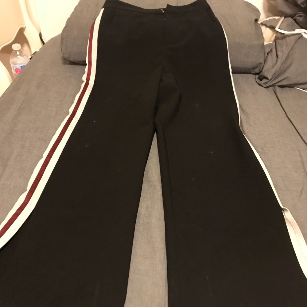 Wide legs pants